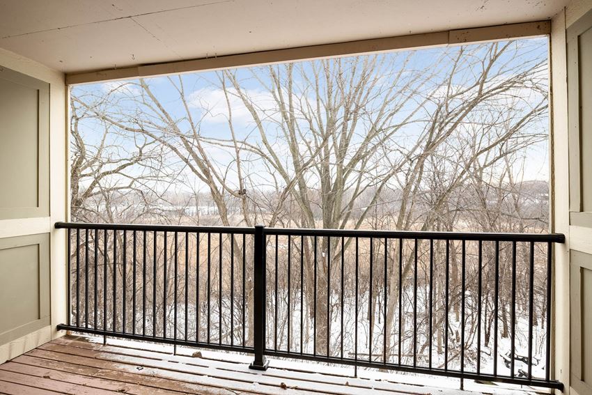 Stratford Wood Apartments, 18900 Stratford Road, MN RentCafe